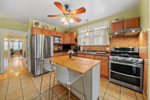 6920 S Artesian Ave, Chicago, IL 60629 photo 10