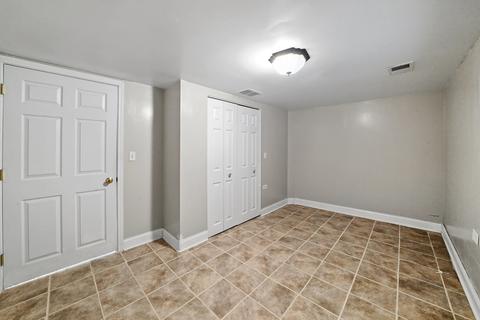 6920 S Artesian Ave, Chicago, IL 60629 photo 21