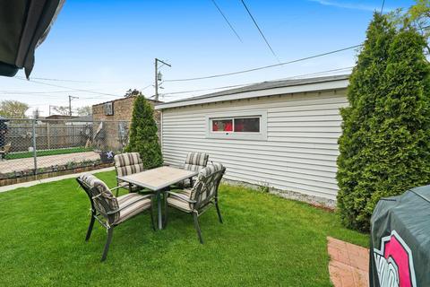 6920 S Artesian Ave, Chicago, IL 60629 photo 29