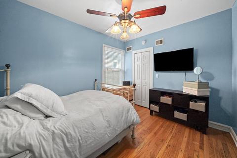 6920 S Artesian Ave, Chicago, IL 60629 photo 14