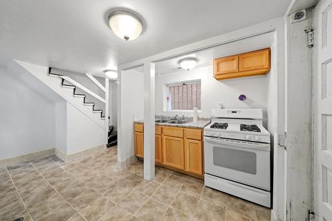 6920 S Artesian Ave, Chicago, IL 60629 photo 25
