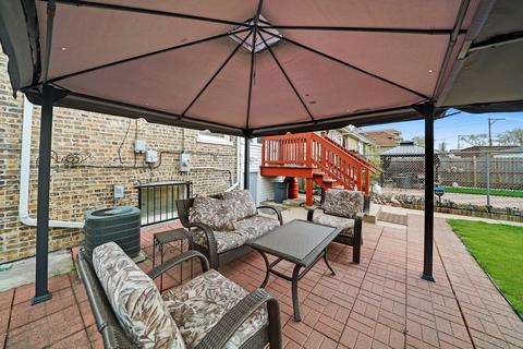 6920 S Artesian Ave, Chicago, IL 60629 photo 28