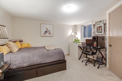 8653 Pearson Dr, Darien, IL 60561 photo 27