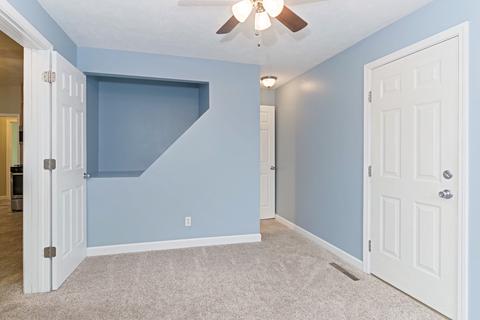 1205 S Main St, Bloomington, IL 61701 photo 15