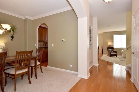 3310 Rumsford Blvd, Elgin, IL 60124 photo 2