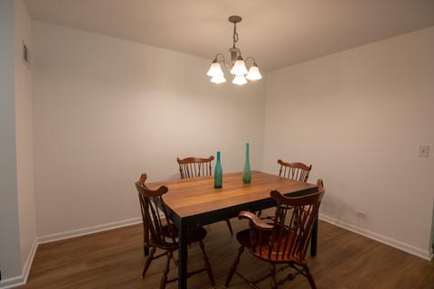 563 Shorely Dr #102, Barrington, IL 60010 photo 8
