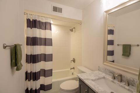 563 Shorely Dr #102, Barrington, IL 60010 photo 15