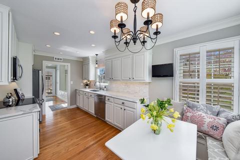 303 S Summit St S, Wheaton, IL 60187 photo 9