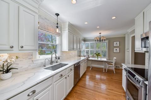 303 S Summit St S, Wheaton, IL 60187 photo 11