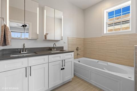 1143 E 46th St, Chicago, IL 60653 photo 12