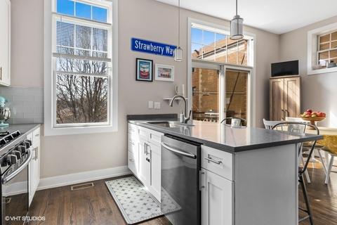 1143 E 46th St, Chicago, IL 60653 photo 8
