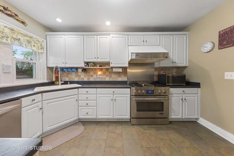 504 E Division St, Itasca, IL 60143 photo 7