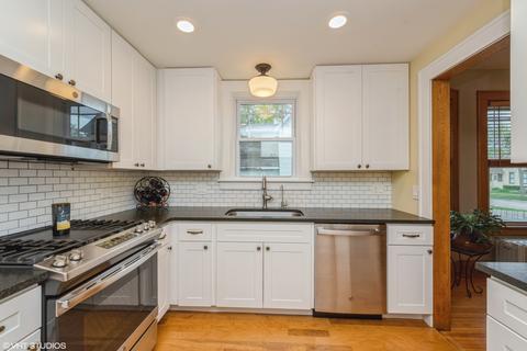 202 King William St, East Dundee, IL 60118 photo 5