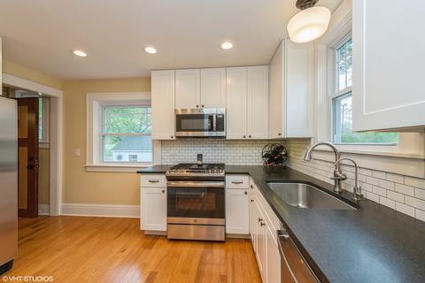 202 King William St, East Dundee, IL 60118 photo 7