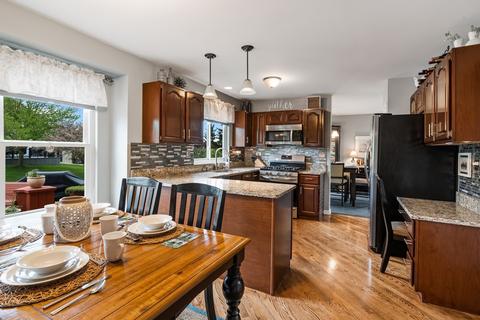 1273 Bridge Ct, Bartlett, IL 60103 photo 10