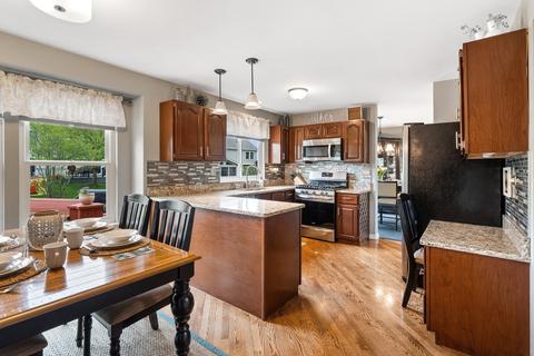 1273 Bridge Ct, Bartlett, IL 60103 photo 9