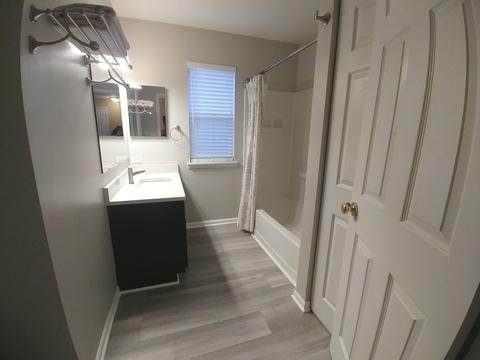 861 Suncrest Dr, Aurora, IL 60506 photo 22