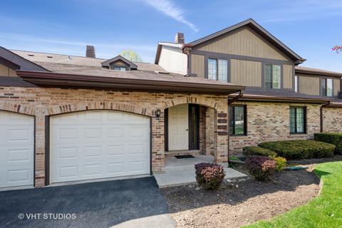 1905 Golf View Dr #2B, Bartlett, IL 60103 photo 1