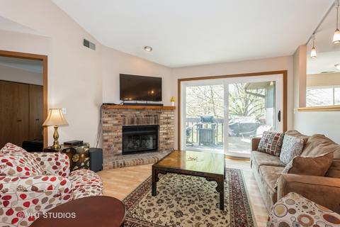 1905 Golf View Dr #2B, Bartlett, IL 60103 photo 6