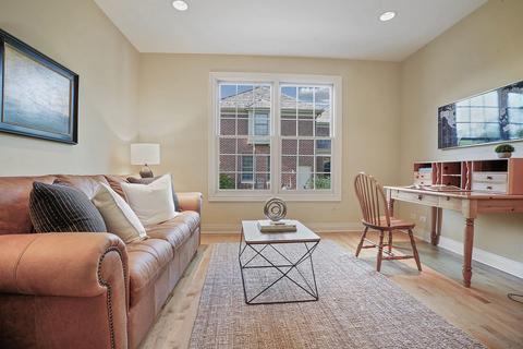 1663 Saratoga Ln, Glenview, IL 60026 photo 8
