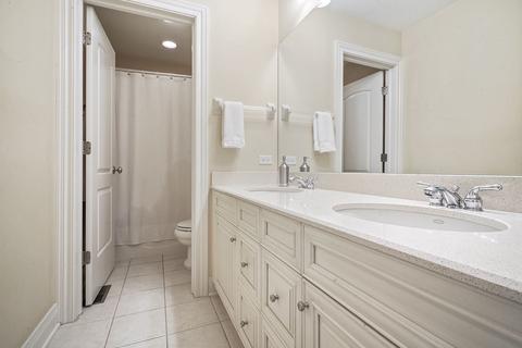 1663 Saratoga Ln, Glenview, IL 60026 photo 23