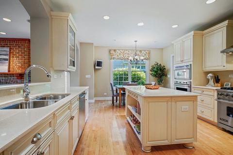 1663 Saratoga Ln, Glenview, IL 60026 photo 7