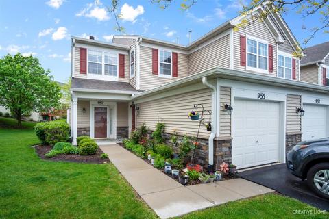 957 Genesee Dr, Naperville, IL 60563 photo 1
