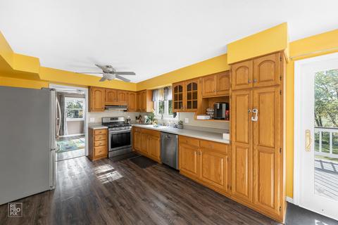 637 Webster St, Algonquin, IL 60102 photo 6