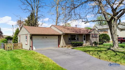 9703 Main St, Hebron, IL 60034 photo 2