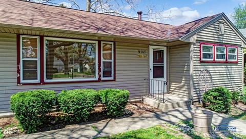 9703 Main St, Hebron, IL 60034 photo 3