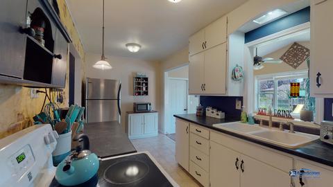 9703 Main St, Hebron, IL 60034 photo 10