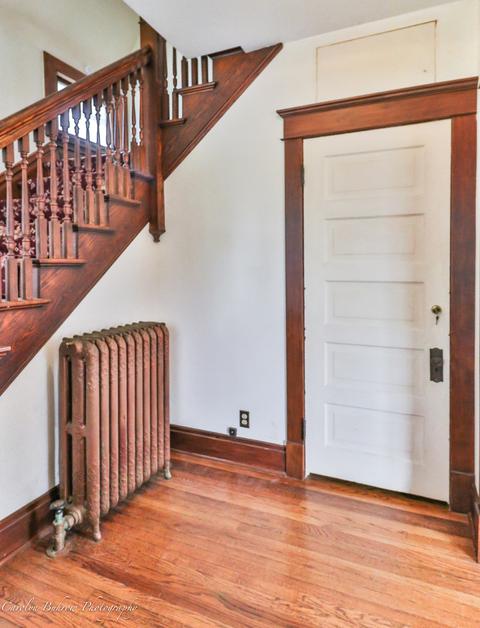 468 Locust St, Elgin, IL 60123 photo 5