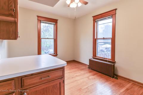 468 Locust St, Elgin, IL 60123 photo 9