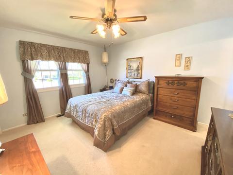 1455 Cooper Rd, Hoffman Estates, IL 60169 photo 11
