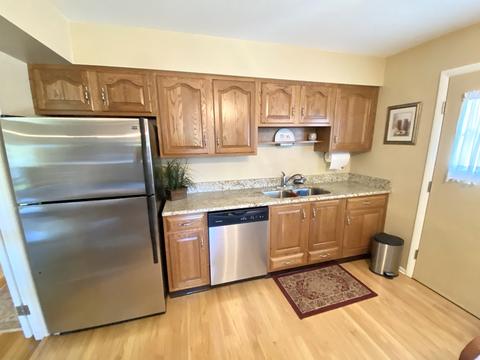 1455 Cooper Rd, Hoffman Estates, IL 60169 photo 4