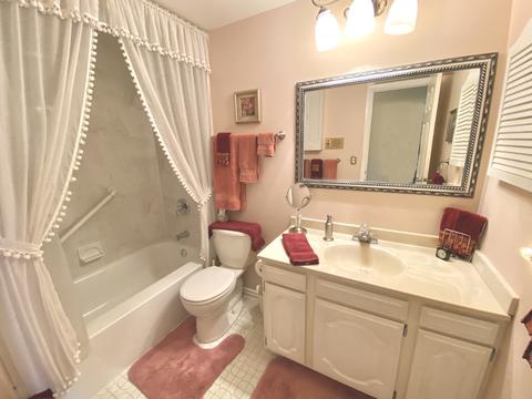 1455 Cooper Rd, Hoffman Estates, IL 60169 photo 17