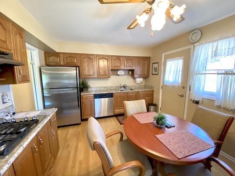 1455 Cooper Rd, Hoffman Estates, IL 60169 photo 3