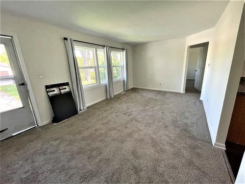 4515 Willow Ln, Mchenry, IL 60050 photo 6
