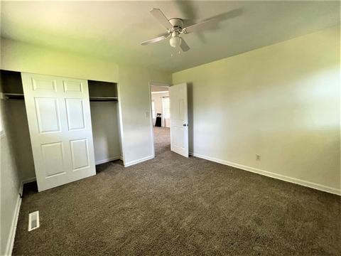 4515 Willow Ln, Mchenry, IL 60050 photo 12