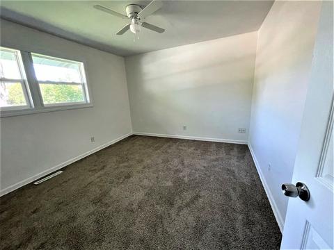 4515 Willow Ln, Mchenry, IL 60050 photo 13