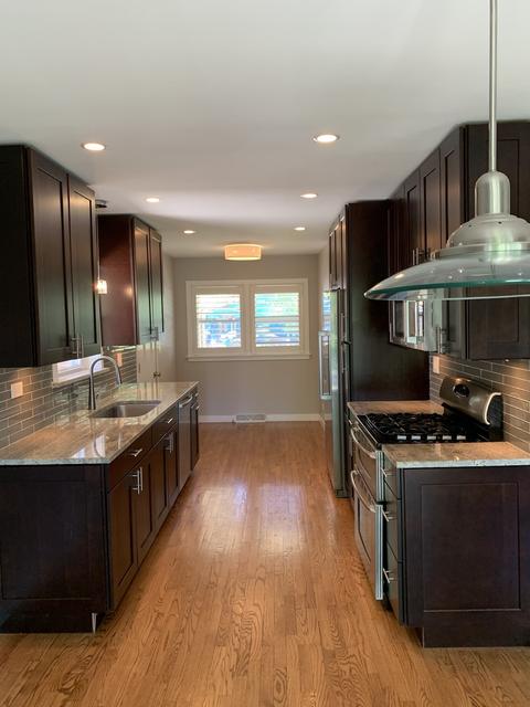 602 S Maple St, Mount Prospect, IL 60056 photo 2