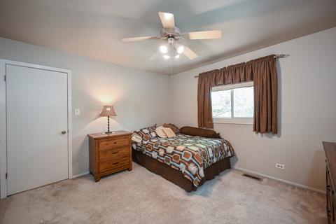 1001 Whitchurch Ct, Wheaton, IL 60189 photo 17