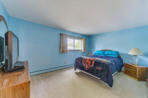 535 Bell Dr, Des Plaines, IL 60016 photo 17