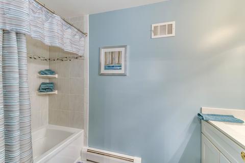 535 Bell Dr, Des Plaines, IL 60016 photo 19