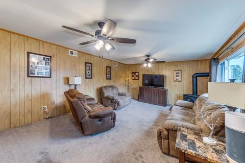 535 Bell Dr, Des Plaines, IL 60016 photo 23