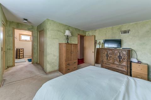 535 Bell Dr, Des Plaines, IL 60016 photo 15