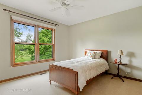 2529 Braddock Dr, Naperville, IL 60565 photo 18