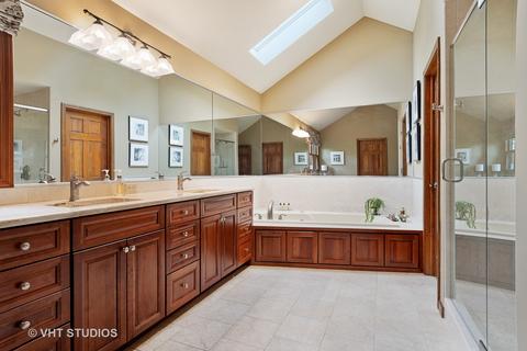 2529 Braddock Dr, Naperville, IL 60565 photo 17