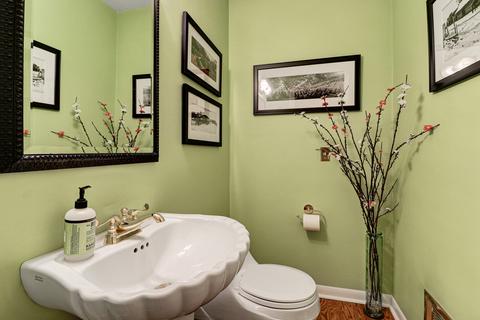 17 W162 87th St, Willowbrook, IL 60527 photo 18