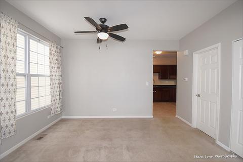 3609 Hyde Park Ct, Elgin, IL 60124 photo 8